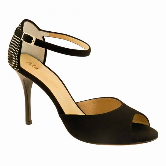 Lily Black and Gingham
