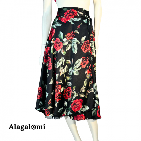 Giusy Black and Red Roses Silk