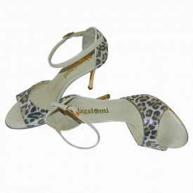 Beso Leopard