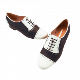 Arrabal Black and White Leather