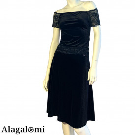 Astrid Black Velvet