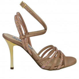 Lulu Sahara and peach Crystals