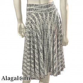 Siria Black and White Geometric Pattern