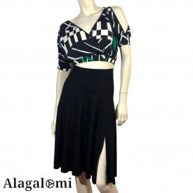 Sandy Nero, Green and White Geometric Pattern
